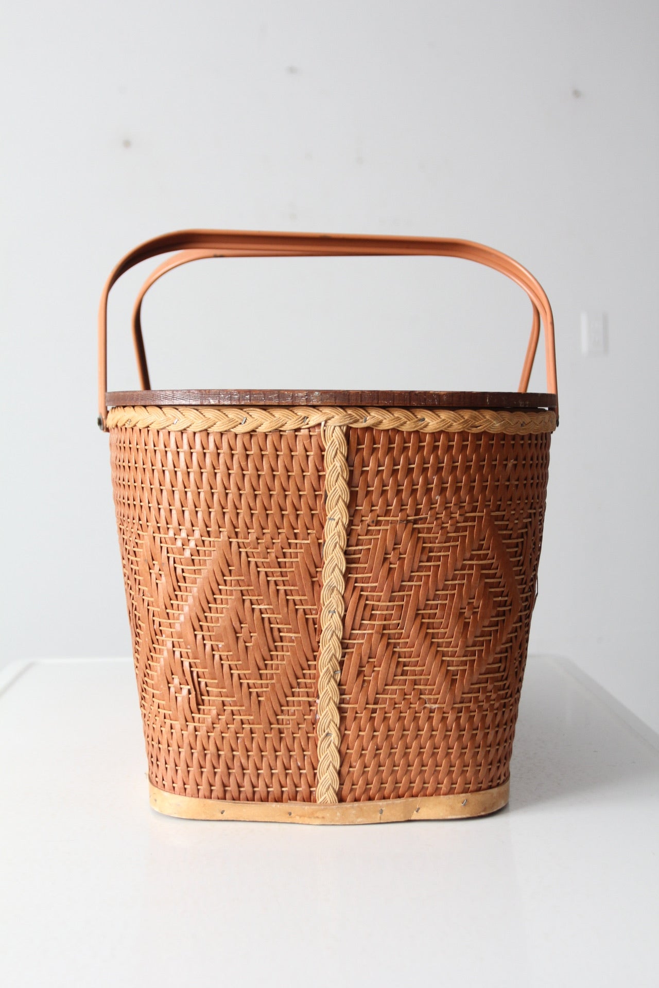 vintage picnic basket – 86 Vintage