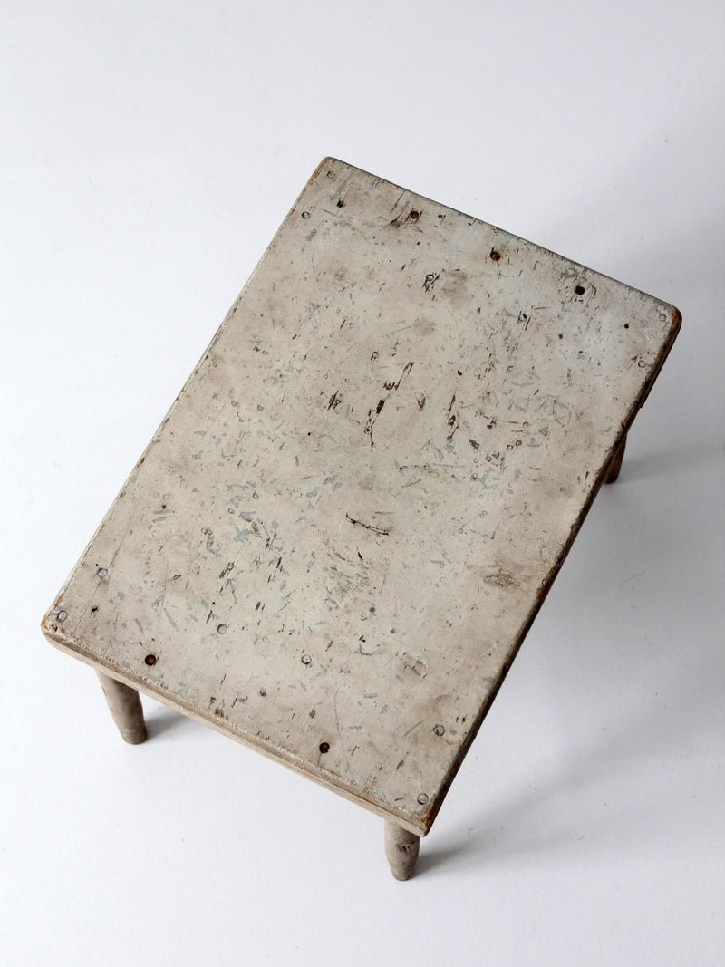 antique painted primitive farmhouse stool – 86 Vintage