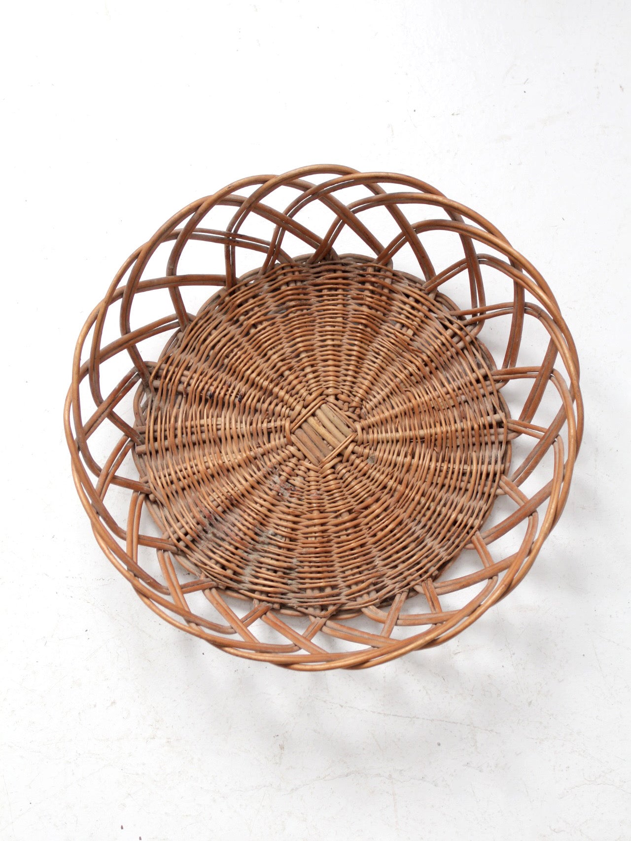 vintage wicker basket bowl