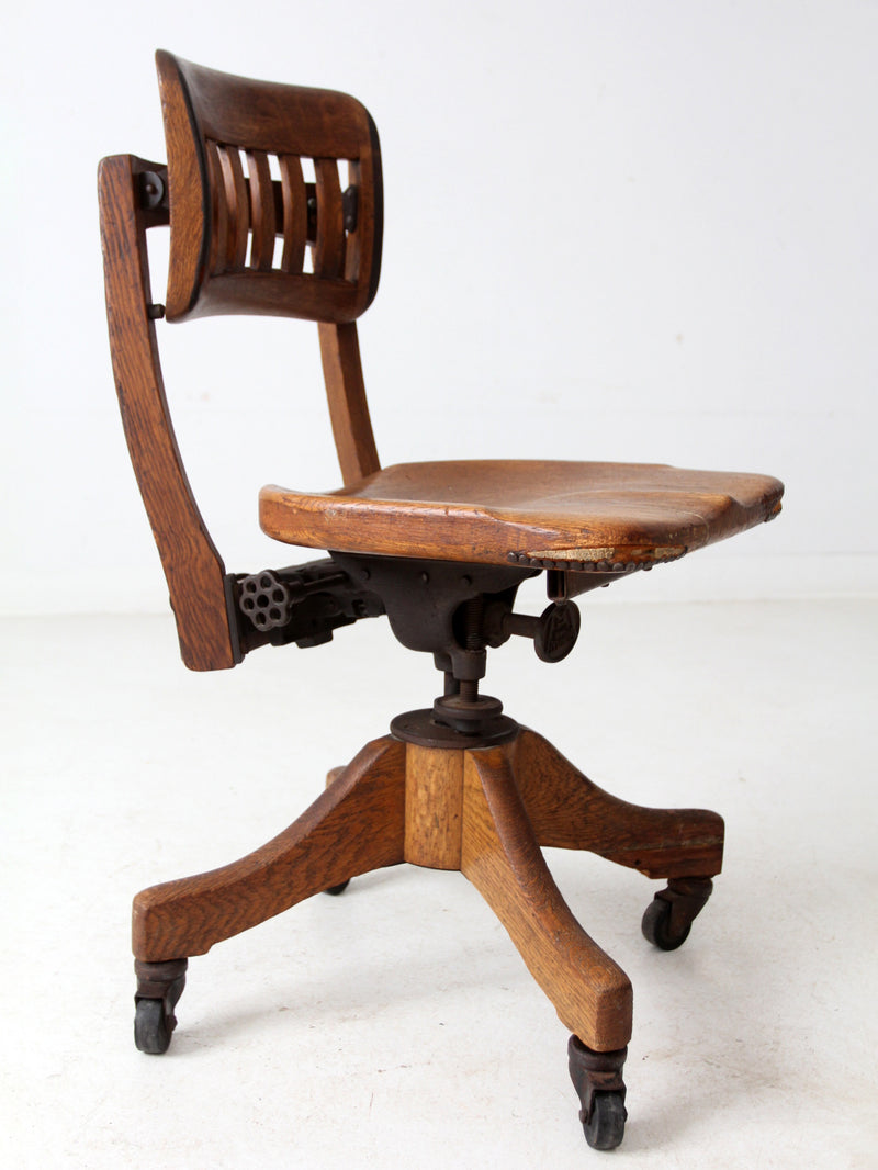antique 1930's Gunlocke swivel desk chair