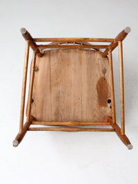 antique American Windsor arm chair