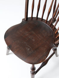 antique bow back Windsor chair with tail brace