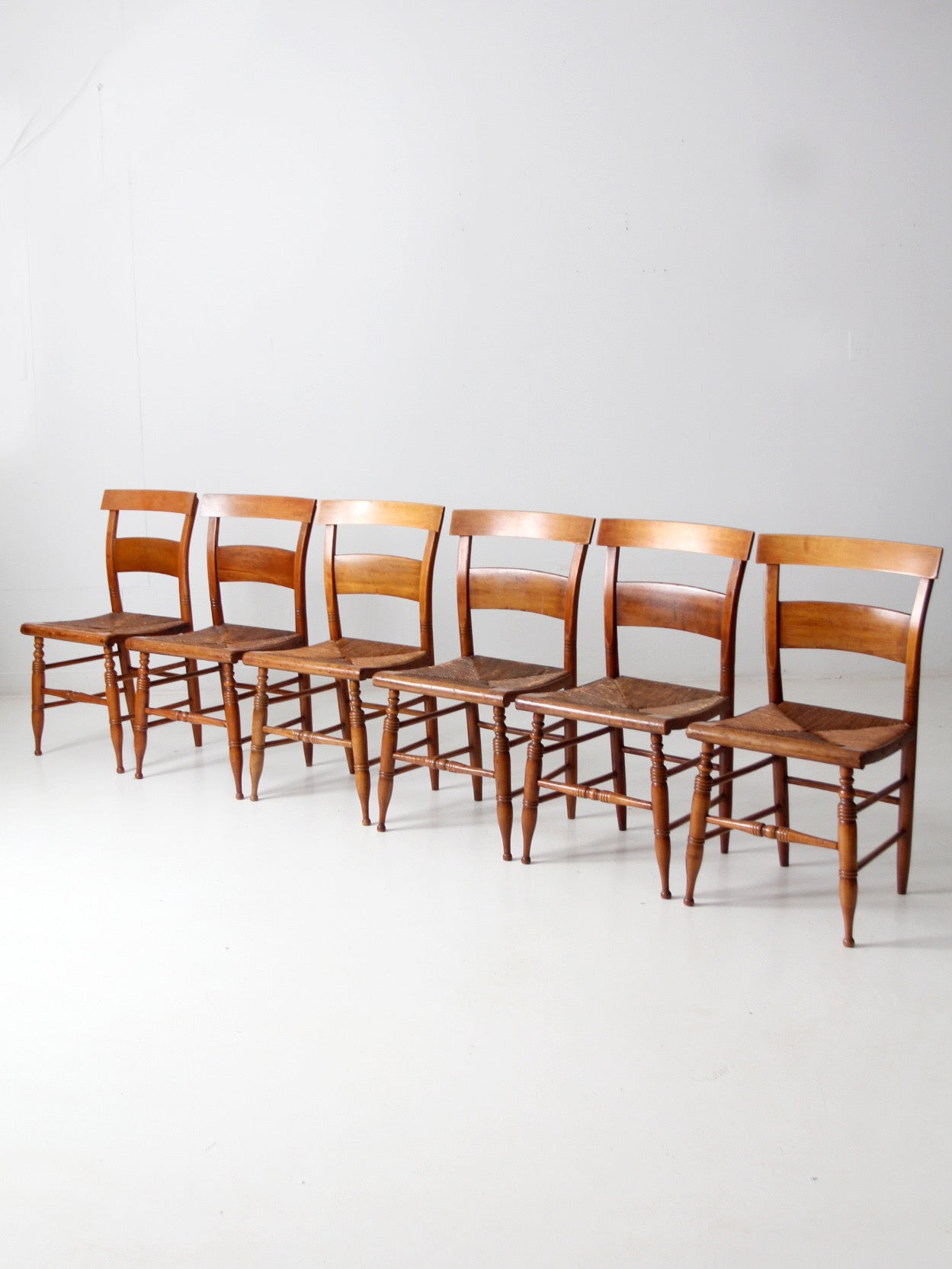 antique rush seat chairs set of 6 – 86 Vintage