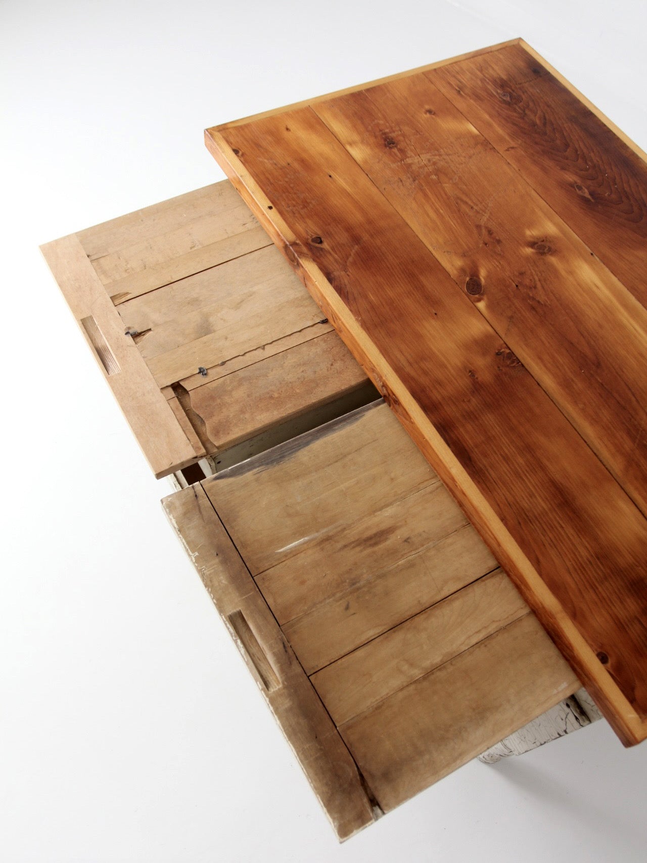 antique baker's table