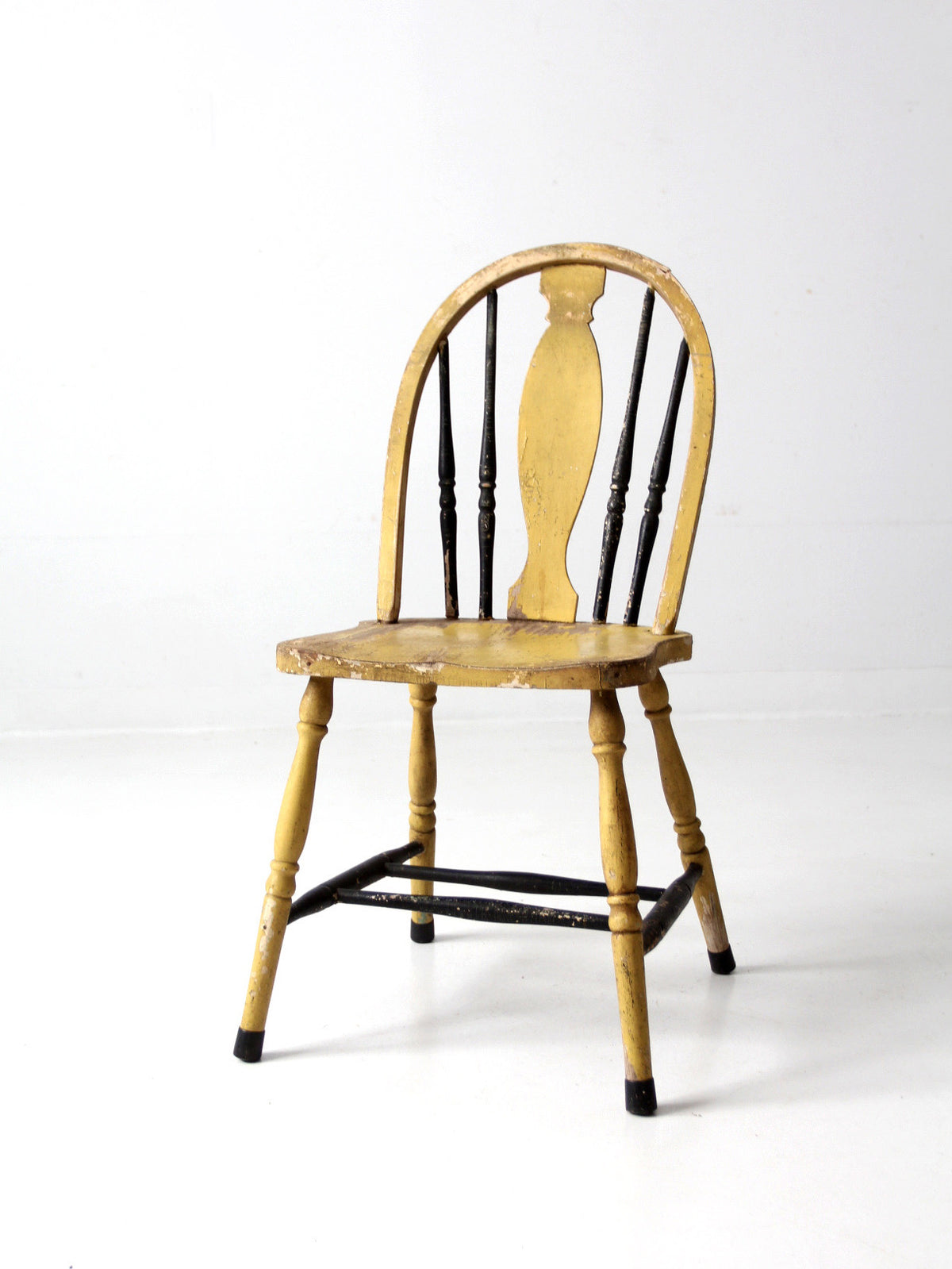 antique painted Windsor splat back side chair