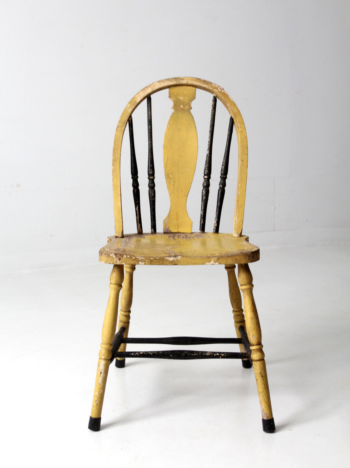 antique painted Windsor splat back side chair