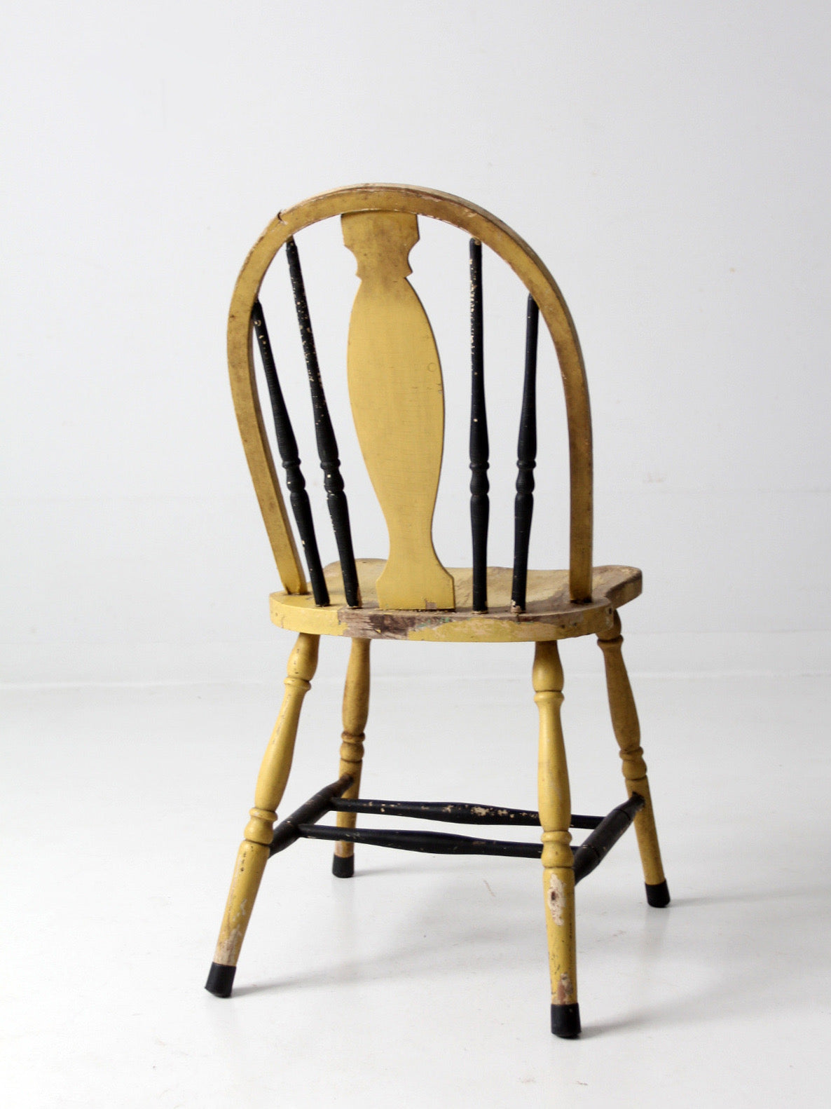 antique painted Windsor splat back side chair