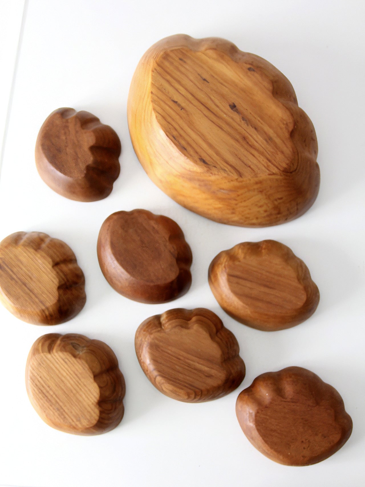 mid-century wood serving bowl set