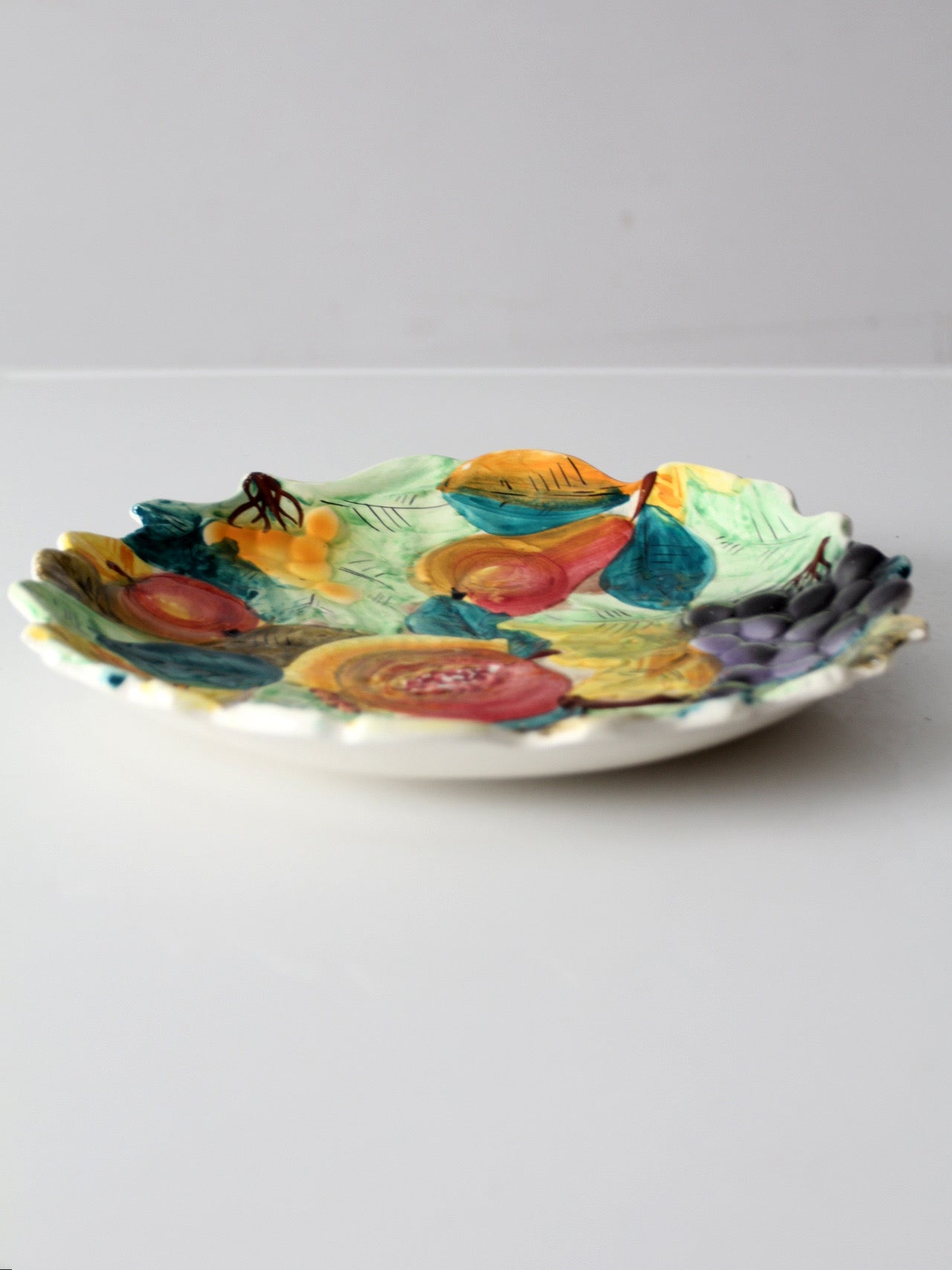 vintage Italian majolica fruit plate