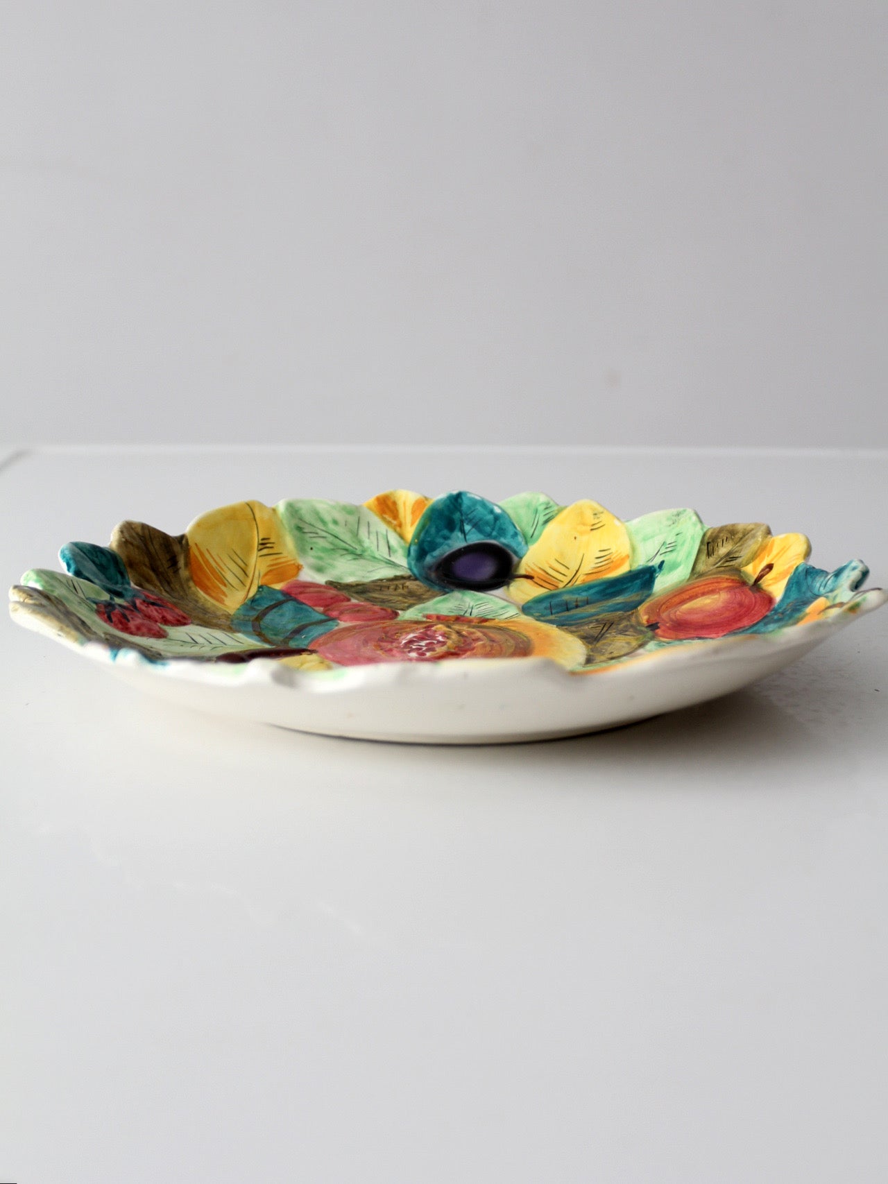 vintage Italian majolica fruit plate