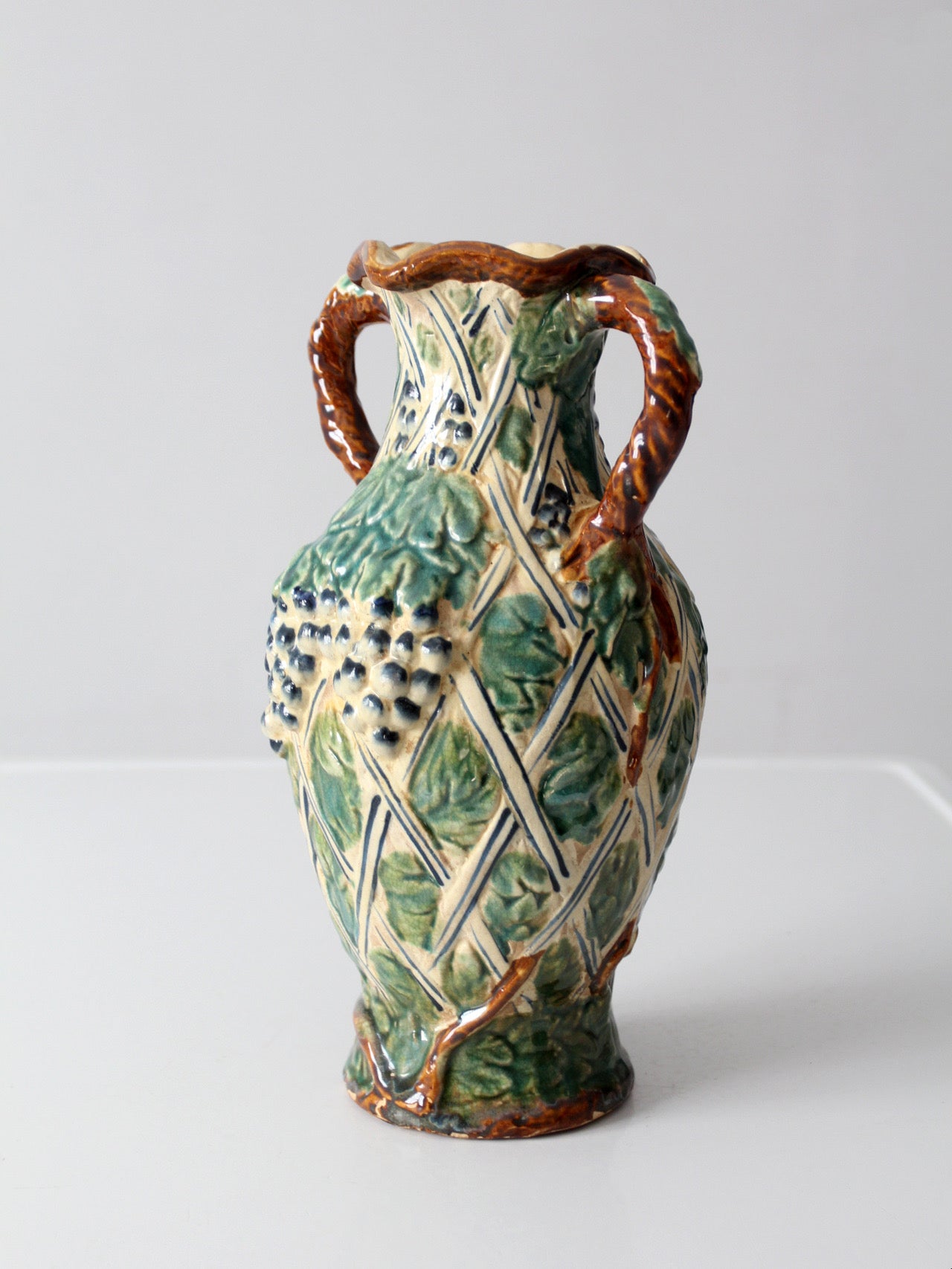 vintage majolica grapevine vase