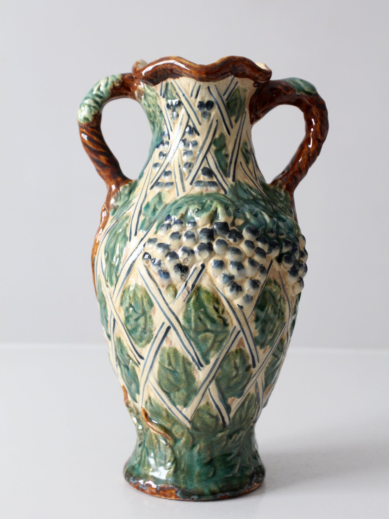 vintage majolica grapevine vase