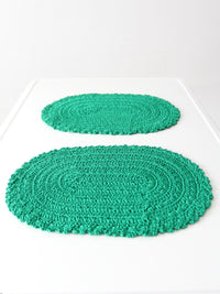 vintage crotchet green oval placemats, set of 2