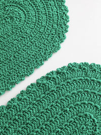 vintage crotchet green oval placemats, set of 2