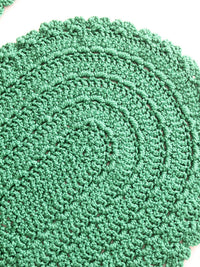 vintage crotchet green oval placemats, set of 2