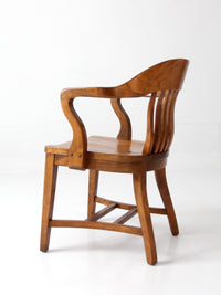 early 20th century Windsor captain's chair