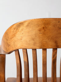 early 20th century Windsor captain's chair