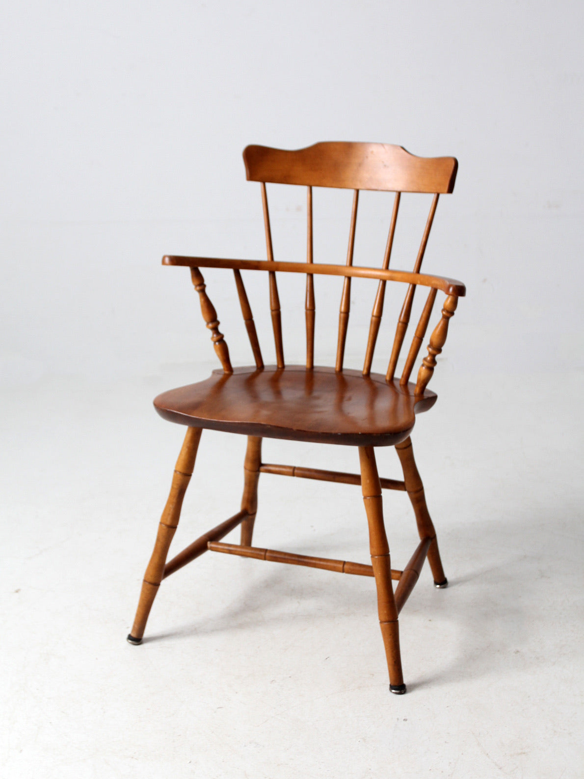 mid century Nichols & Stone Windsor chair – 86 Vintage