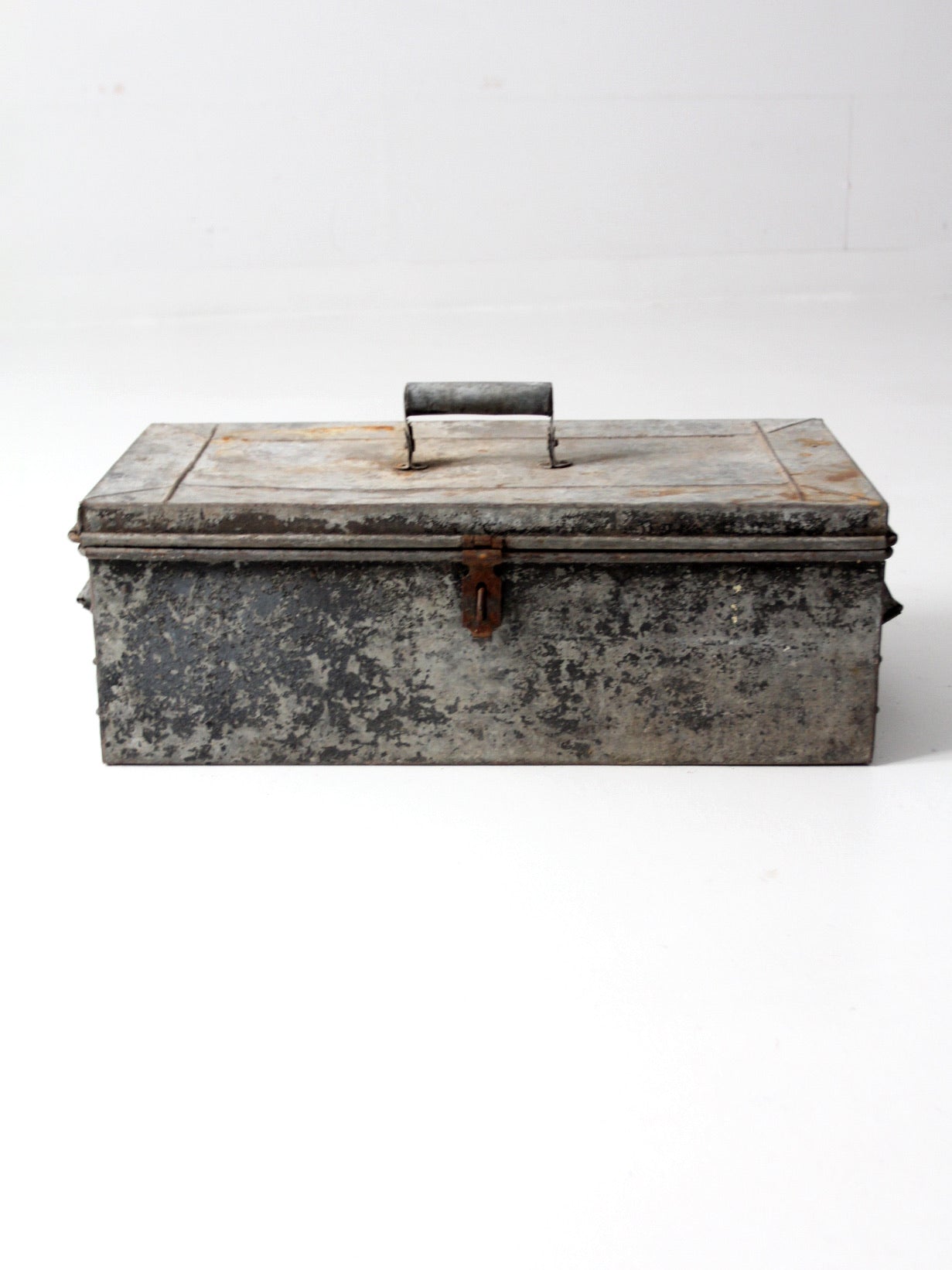 antique galvanized metal tool box – 86 Vintage