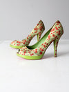 Betsey Johnson green floral pumps size 8