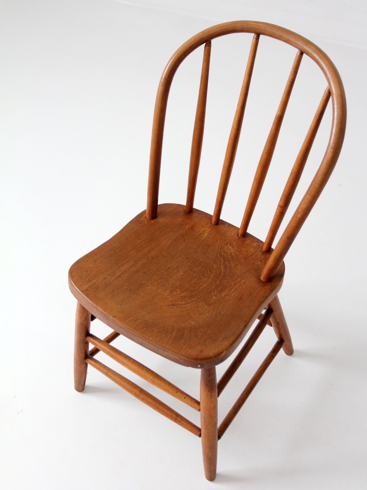 vintage Windsor spindle back chair