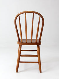 vintage Windsor spindle back chair