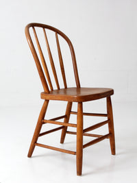 vintage Windsor spindle back chair