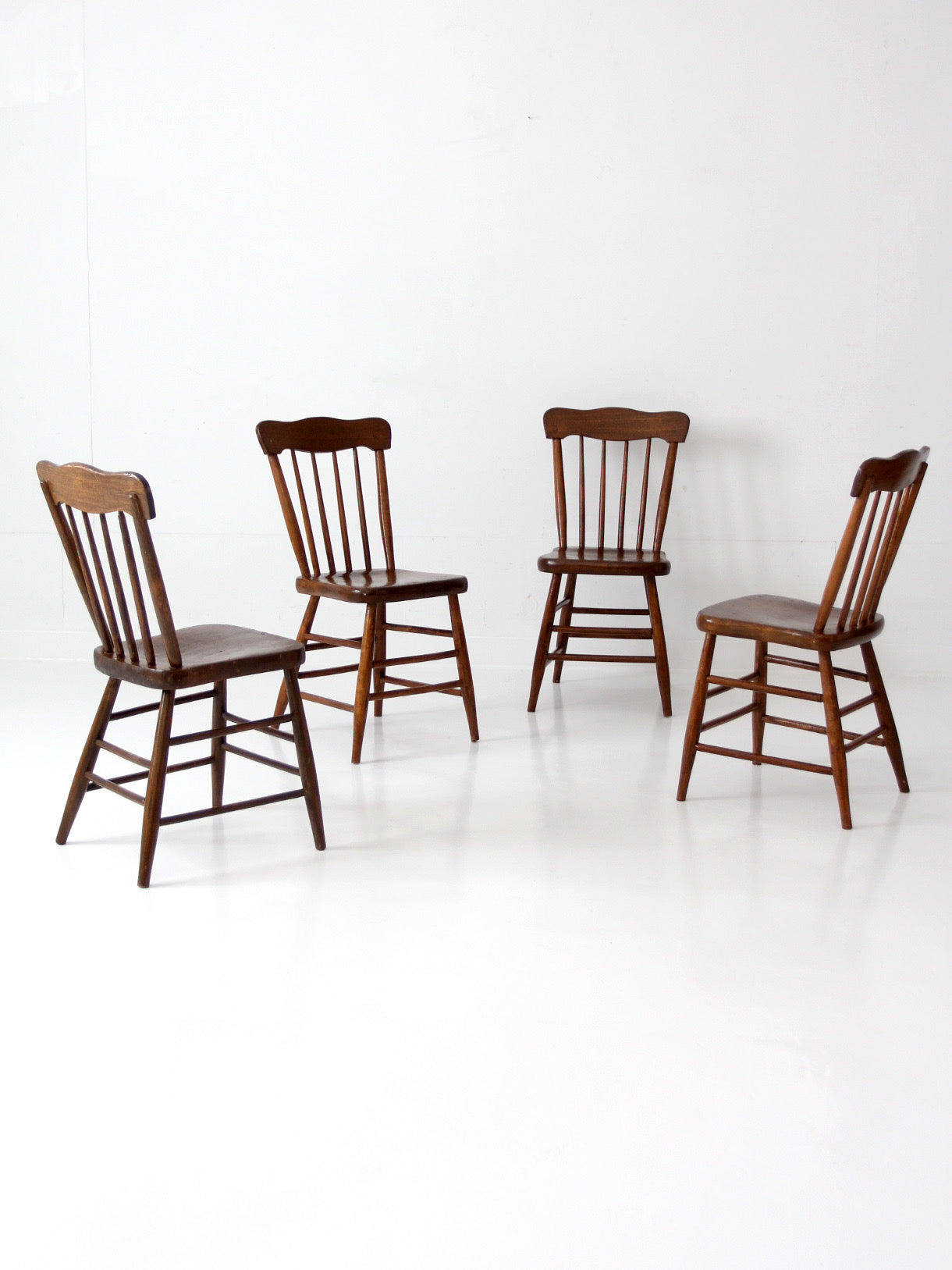 set of 4 antique plank seat farmhouse Windsor chairs
