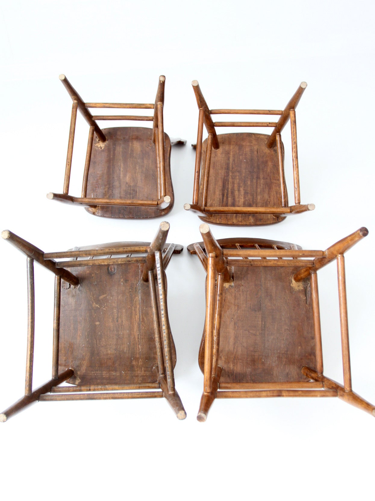 set of 4 antique plank seat farmhouse Windsor chairs