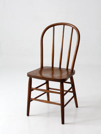vintage Windsor style bow back dining chair
