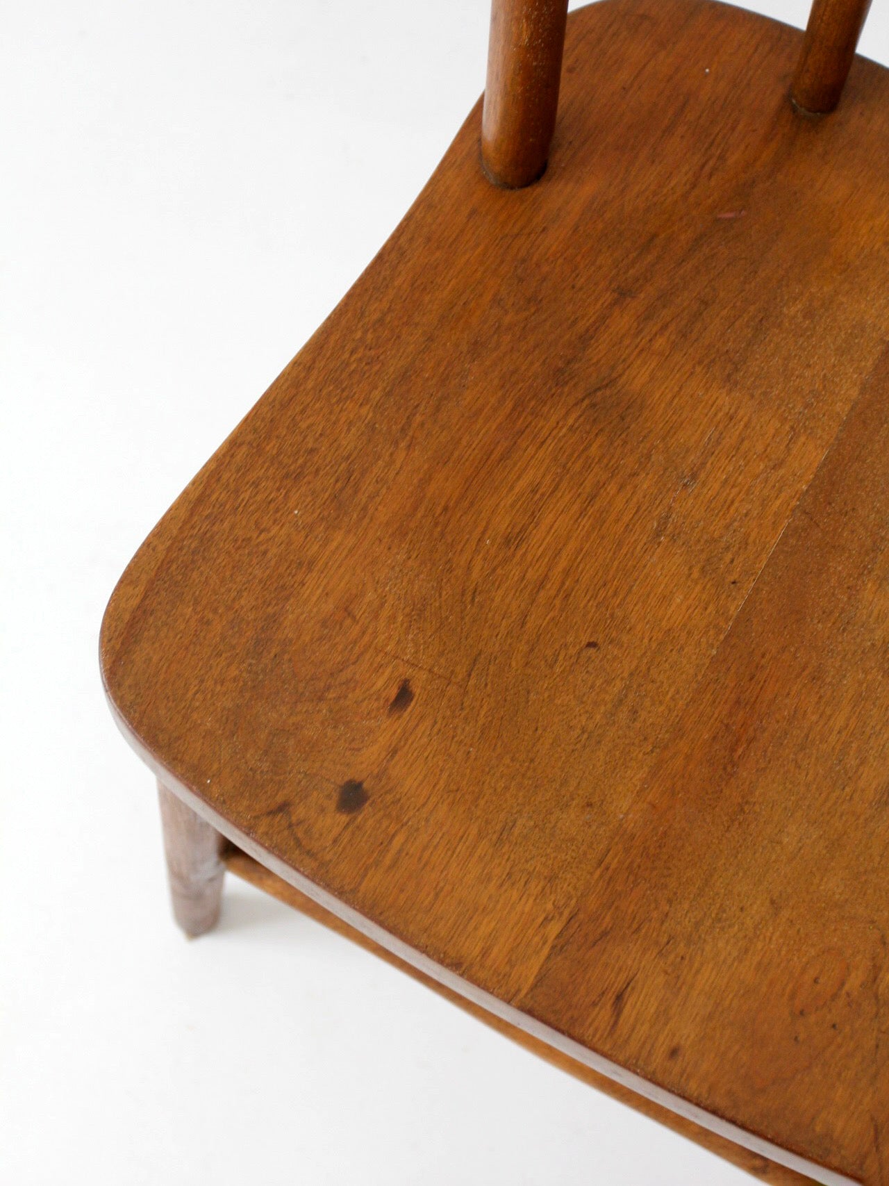 vintage Windsor style bow back dining chair