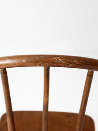 vintage Windsor style bow back dining chair