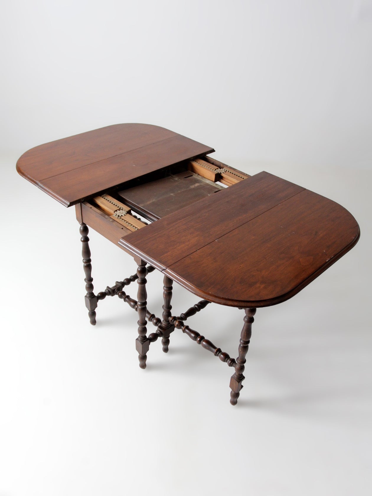 antique Jacobean draw leaf gate leg table