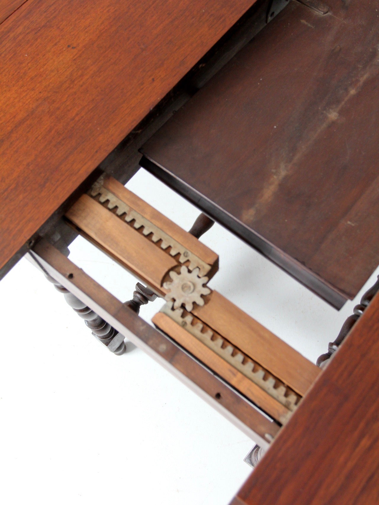 antique Jacobean draw leaf gate leg table