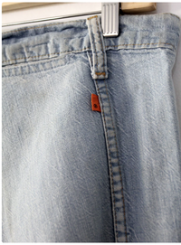 vintage 1970s Levi's panel-seam bell-bottom jeans | 34 x 32