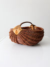 vintage harvest buttocks basket