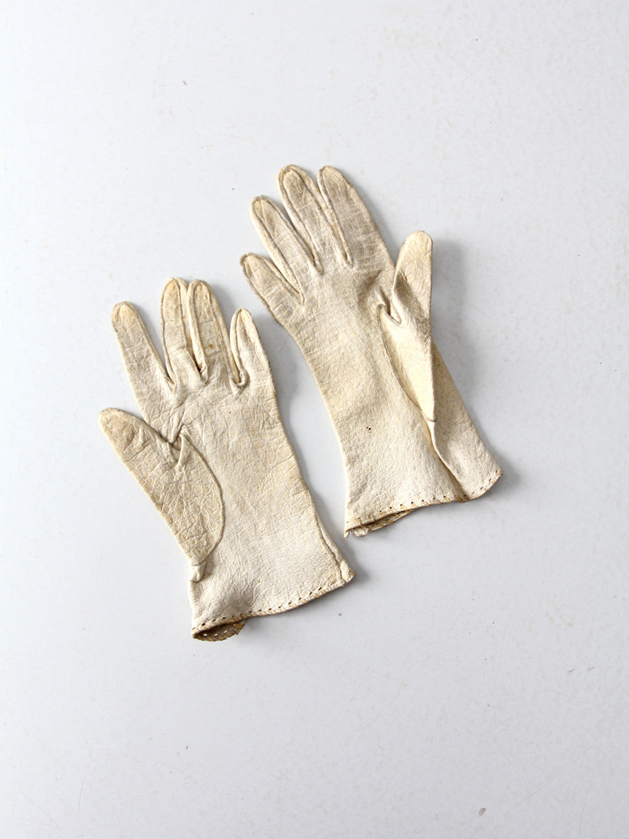 1920s leather gloves