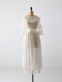 Victorian white dress