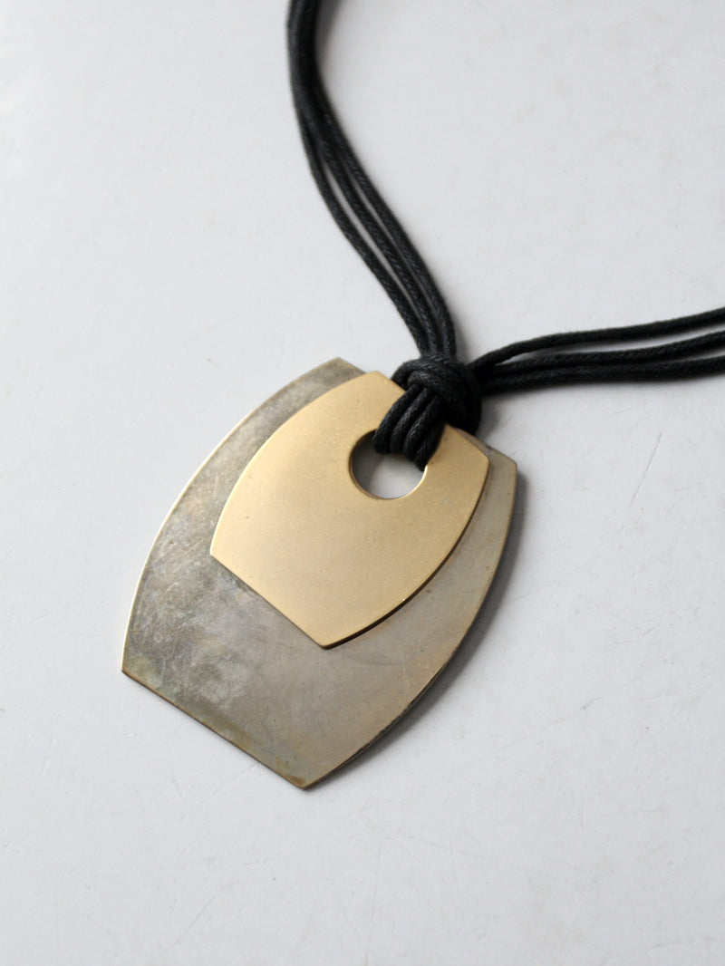 vintage pendant necklace