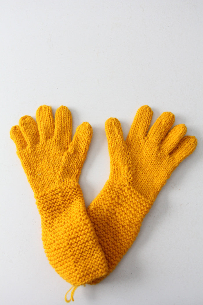 vintage hand knit gloves