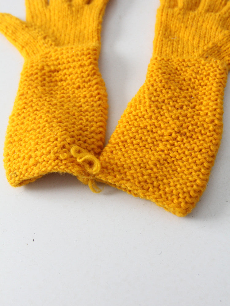 vintage hand knit gloves