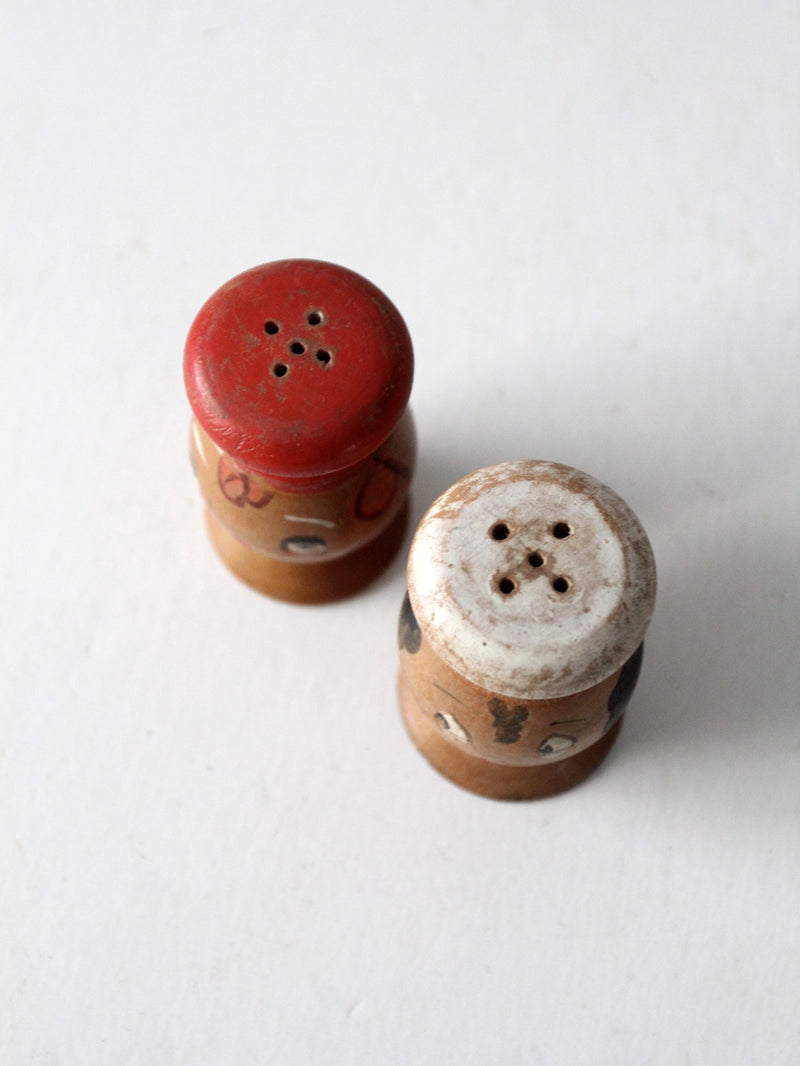 mid-century wood salt & pepper shaker set