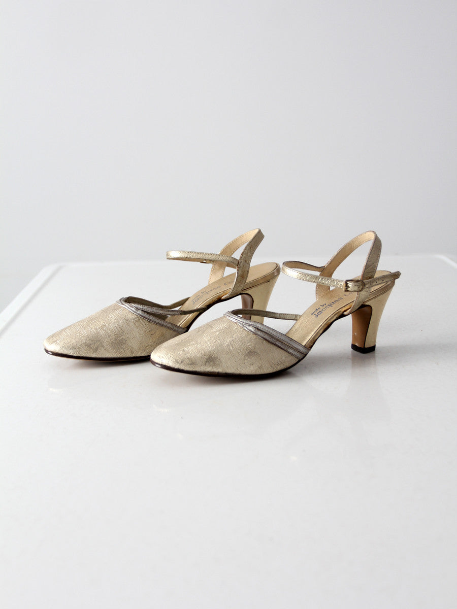 vintage 50s Jacques Levine gold heels, size 7.5