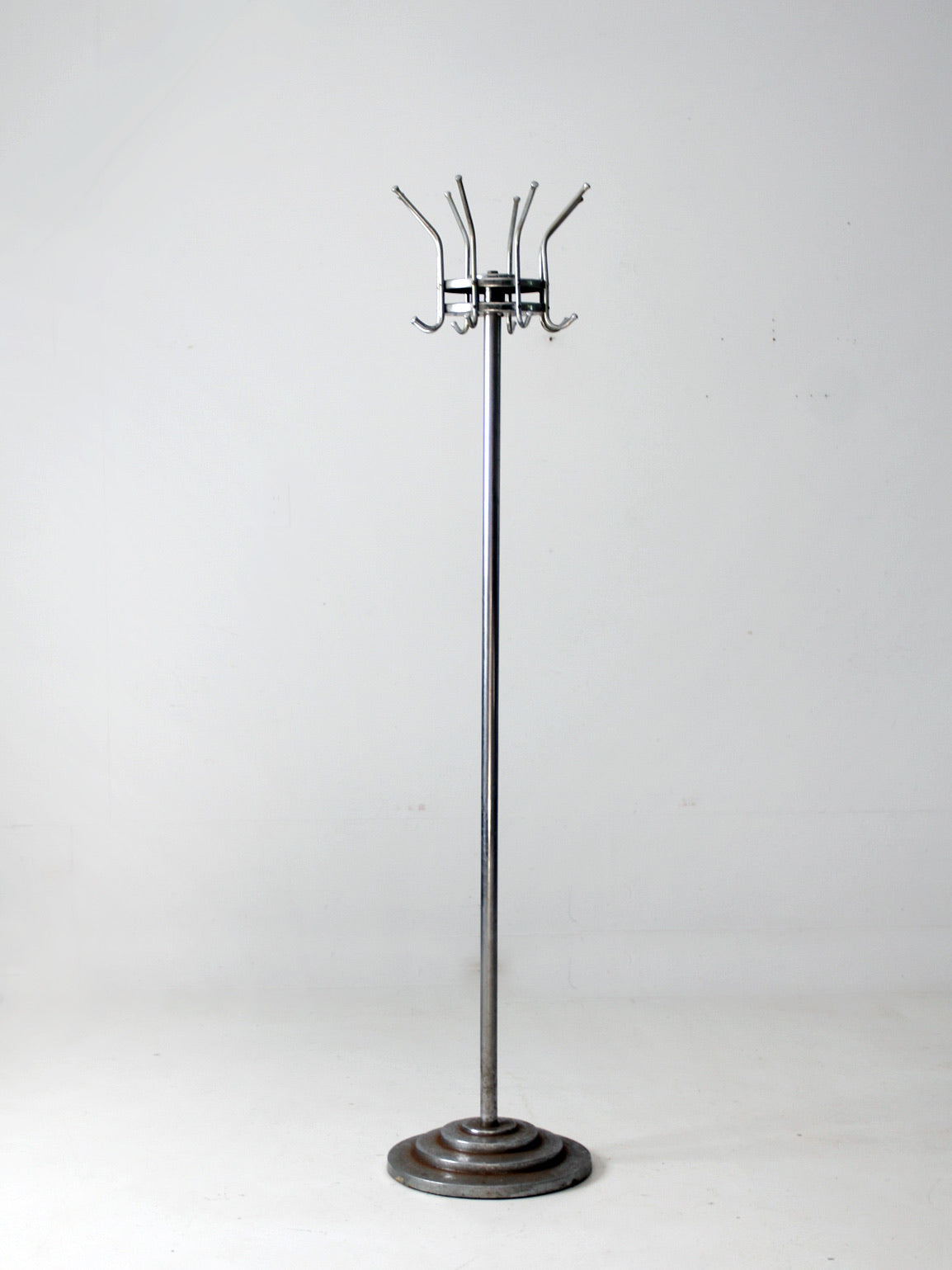 vintage industrial standing rack – 86 Vintage