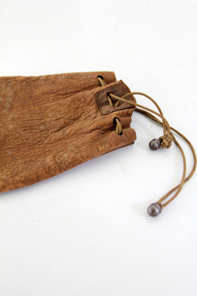 Vintage Leather Pouch / 1920s Drawstring Bag / vintage leather marble pouch  – 86 Vintage