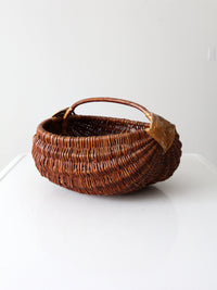 vintage harvest buttocks basket