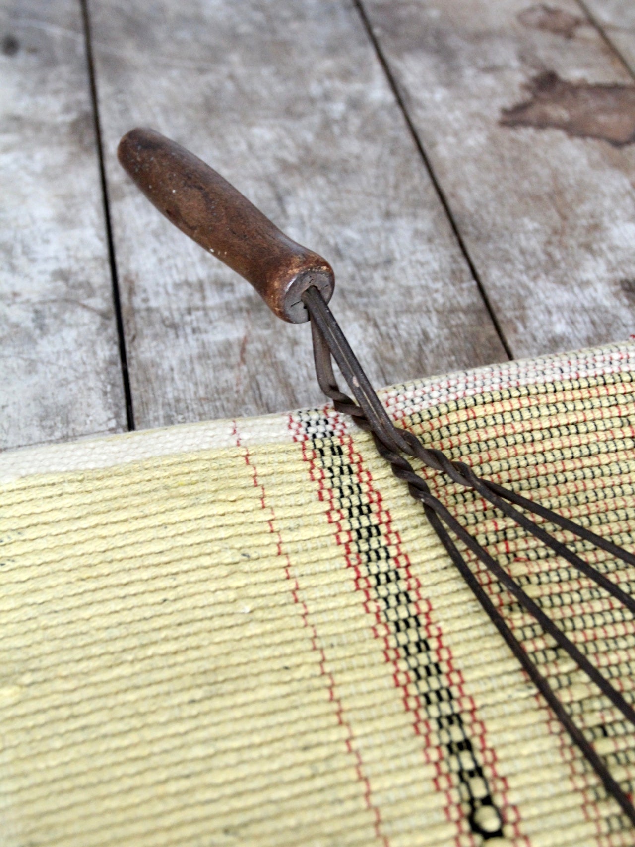 old antique carpet rug beater, primitive vintage wire tool w/ wood