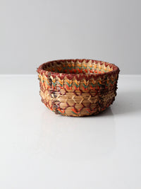 vintage woven basket bowl