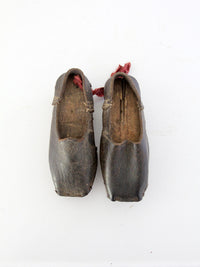 antique children's 1800s shoes