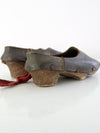 antique children's 1800s shoes